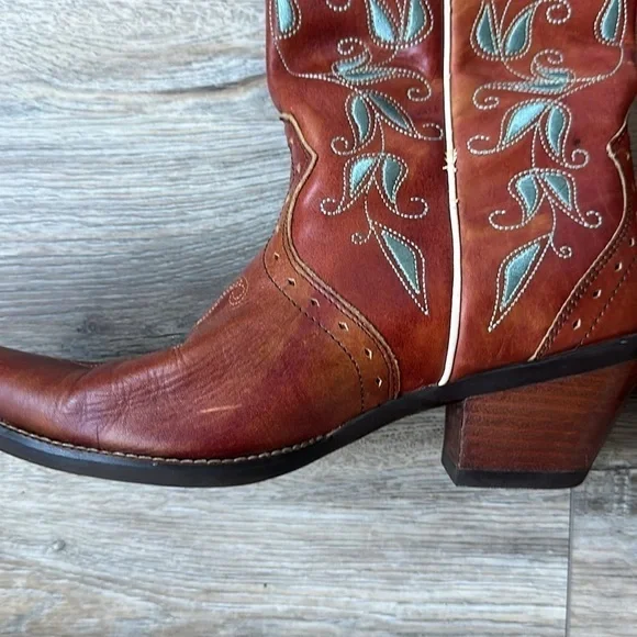 Ariat boots brown leather teal trim size 7.5 Style #10006309 Sonora